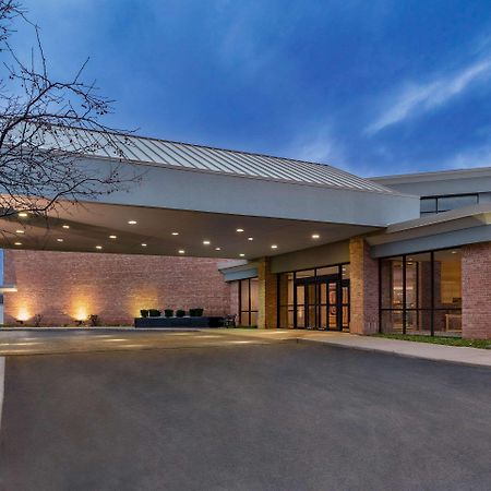 Clarion Hotel Milwaukee Airport Eksteriør bilde