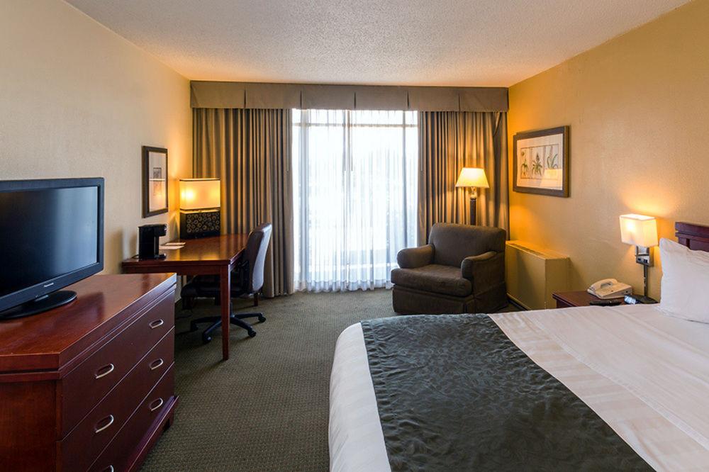Clarion Hotel Milwaukee Airport Eksteriør bilde