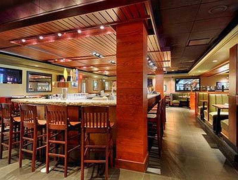 Clarion Hotel Milwaukee Airport Restaurant bilde