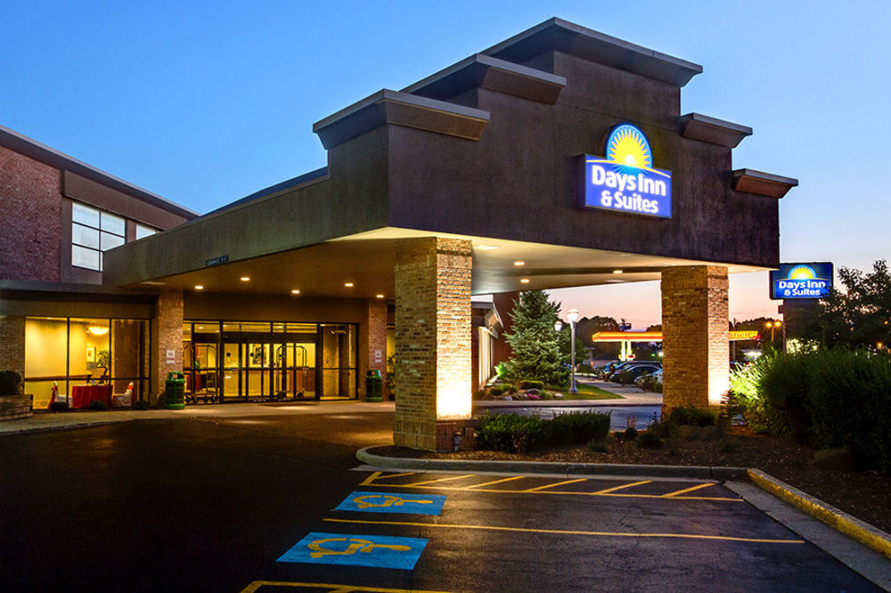 Clarion Hotel Milwaukee Airport Eksteriør bilde
